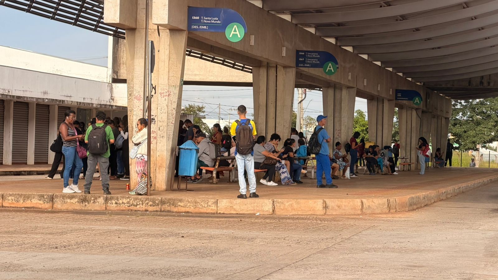 Paralisação de ônibus em Uberlândia é encerrada após pagamento de salários, mas o ticket continua pendente