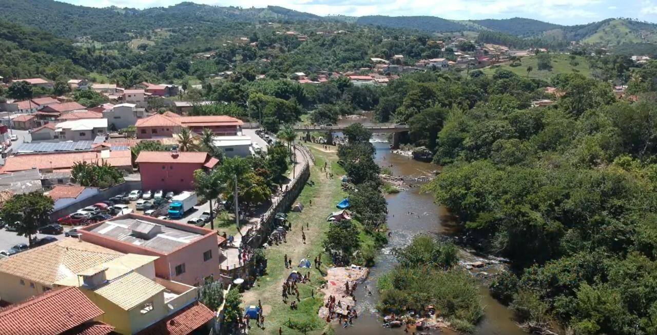 Ritmo pacato, clima interiorano e história preservada: conheça duas das cidades menos populosas da Grande Belo Horizonte